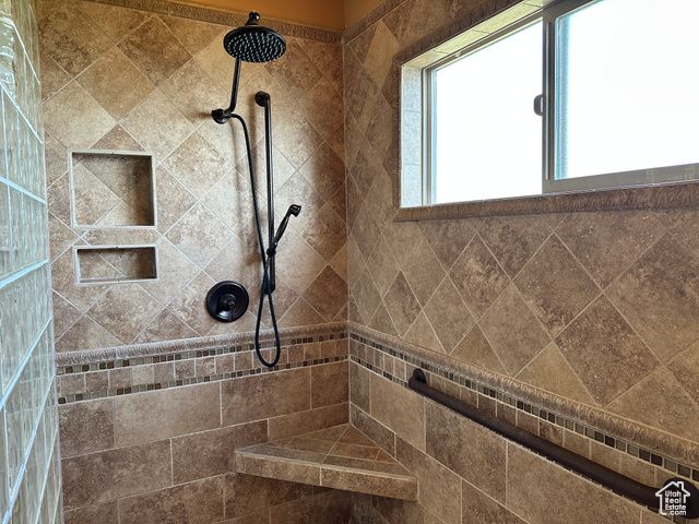 Photo 115 for MLS #2084409 at 395 S 200 East