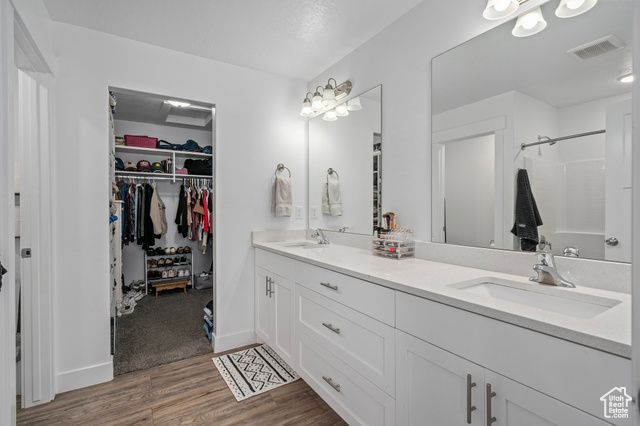 Photo 14 for MLS #2084416 at 2730 E Iron Bark Aly
