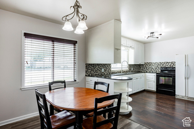 Photo 12 for MLS #2084478 at 395 N 1st St