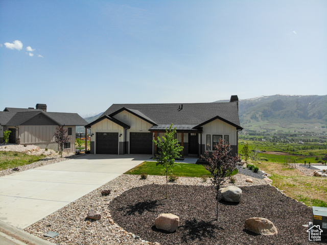Photo 2 for MLS #2084531 at 4491 N Seven Bridges Rd