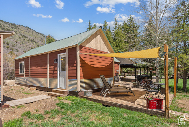 Photo 15 for MLS #2084599 at 4303 Beaver Creek Rd