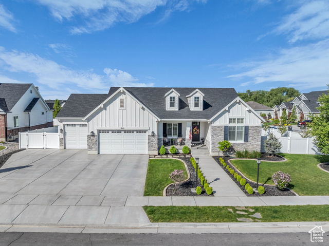 1842 W STREAMS EDGE CIR, Kaysville UT 84037
