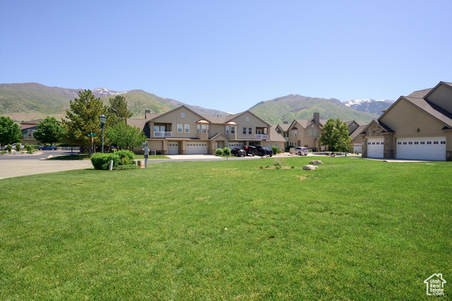 992 N SHETLAND LN, Farmington UT 84025