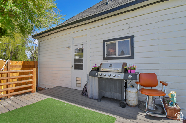 Photo 14 for MLS #2084714 at 489 E Center St