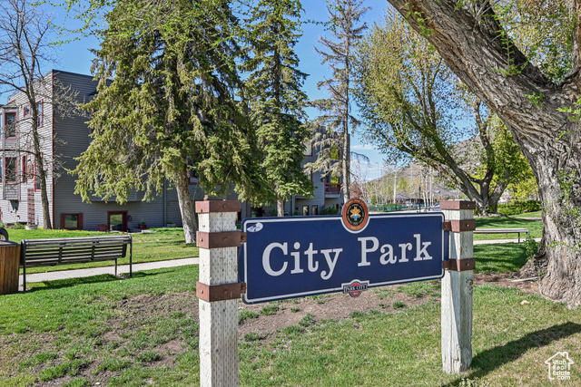 Photo 24 for MLS #2084717 at 1378 Park Ave #3