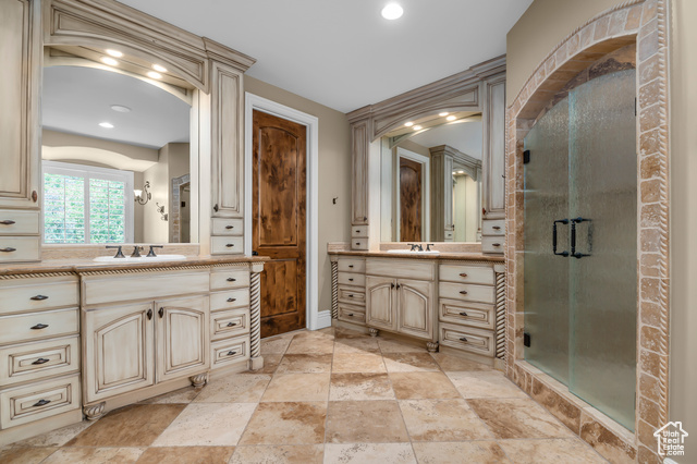 Photo 30 for MLS #2084739 at 81 E Lone Hollow Dr