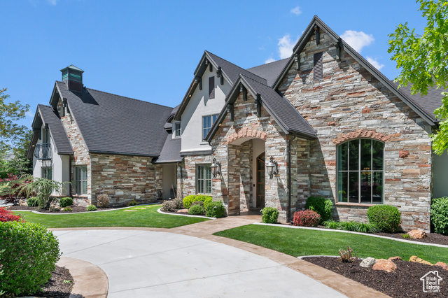 Photo 82 for MLS #2084739 at 81 E Lone Hollow Dr