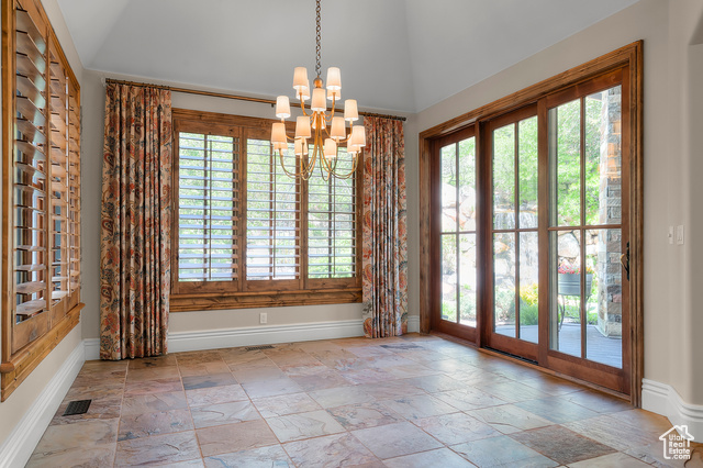 Photo 17 for MLS #2084739 at 81 E Lone Hollow Dr