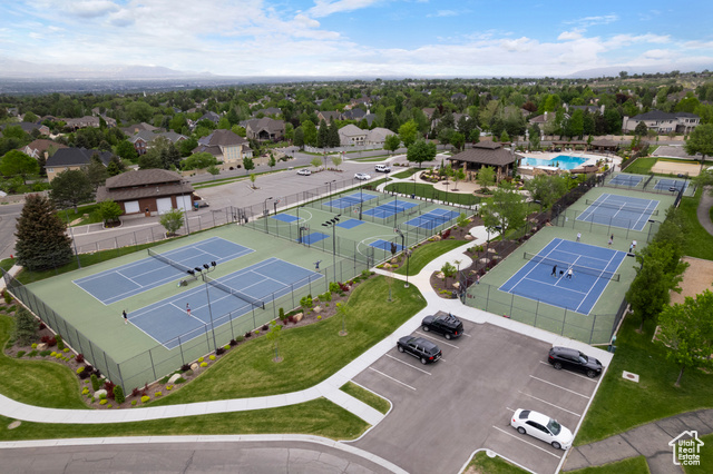 Photo 101 for MLS #2084739 at 81 E Lone Hollow Dr