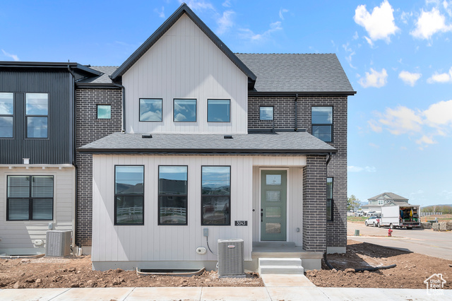 3043 CLOVER CT, Francis UT 84036