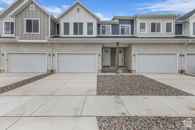 1667 W 2770 S #206, Syracuse UT 84075