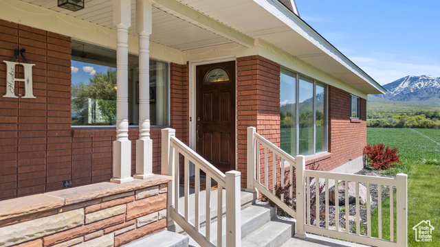 Photo 21 for MLS #2084826 at 3647 Maple Creek Rd