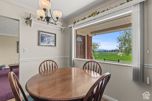 Photo 7 for MLS #2084826 at 3647 Maple Creek Rd