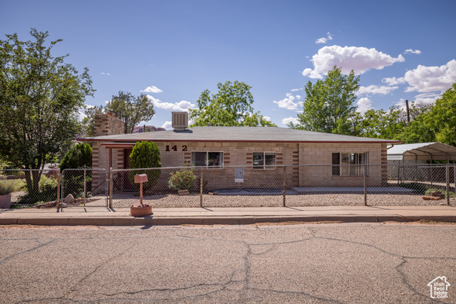 142 HILLSIDE DR, Moab UT 84532