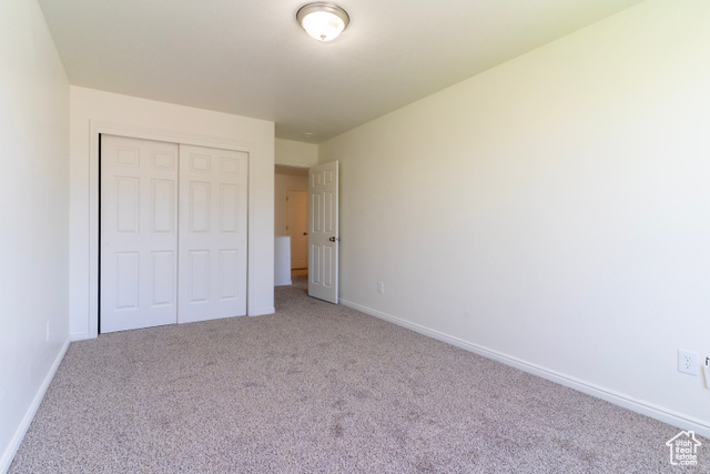 Photo 12 for MLS #2084929 at 886 Cambridge Dr