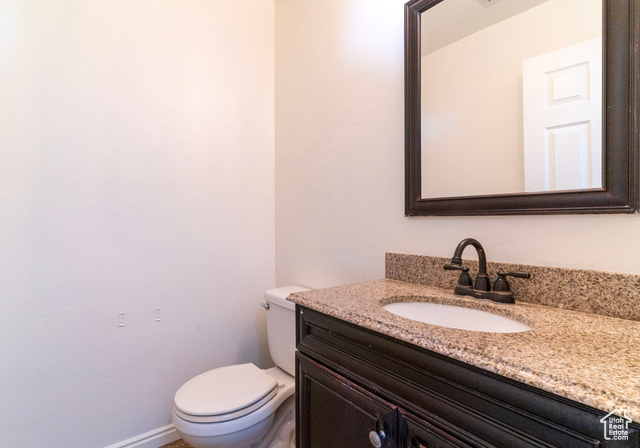 Photo 24 for MLS #2084929 at 886 Cambridge Dr