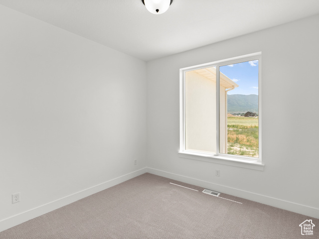 Photo 11 for MLS #2084935 at 1427 N 290 East #02