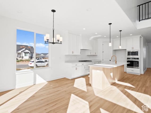 Photo 3 for MLS #2084961 at 1004 E 360 North #28