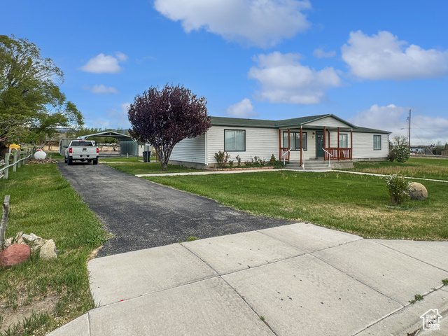 32 W 200 S, Emery UT 84522
