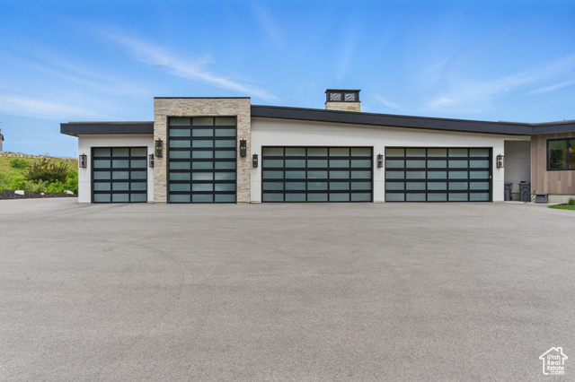 Photo 9 for MLS #2084983 at 630 N Loafer Canyon Rd