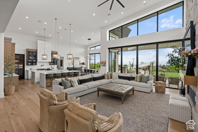 Photo 19 for MLS #2084983 at 630 N Loafer Canyon Rd