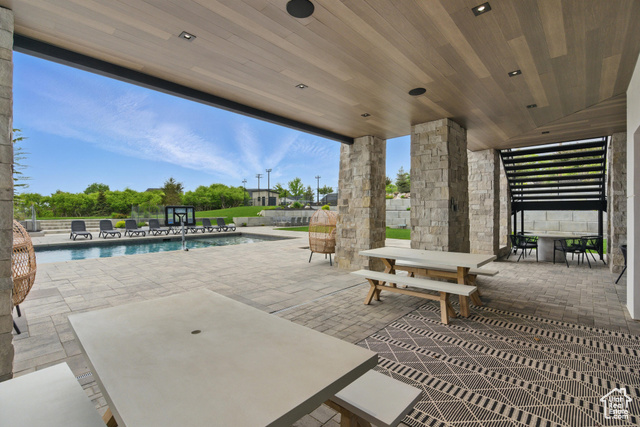 Photo 100 for MLS #2084983 at 630 N Loafer Canyon Rd