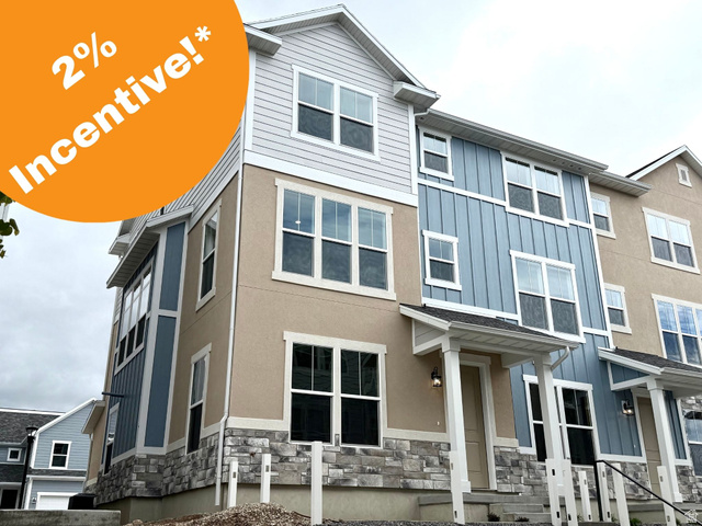 8268 W JOSHUA TREE LN, Magna UT 84044