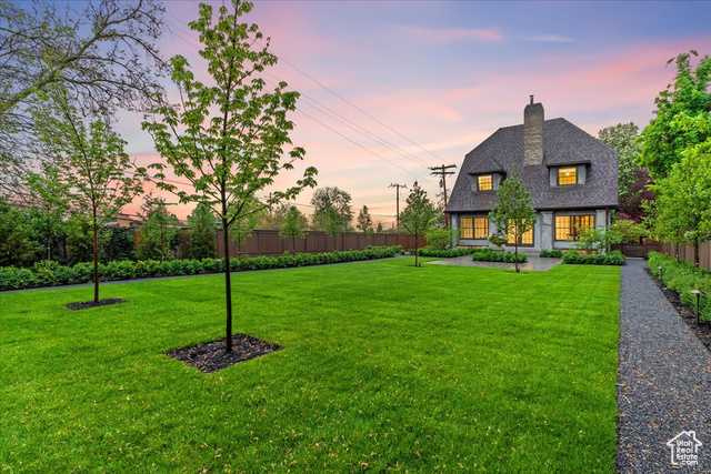 Photo 7 for MLS #2085041 at 35 S Haxton Pl