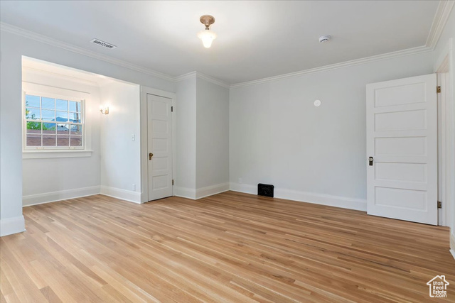 Photo 41 for MLS #2085041 at 35 S Haxton Pl