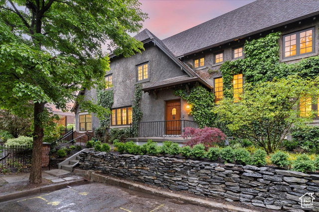 35 S HAXTON PL, Salt Lake City UT 84102