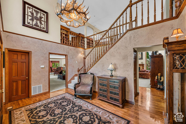 Photo 15 for MLS #2085075 at 305 S Rachel Ln
