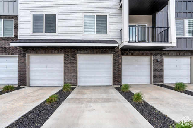 Photo 19 for MLS #2085108 at 1218 S Sawmill Blvd #1-106
