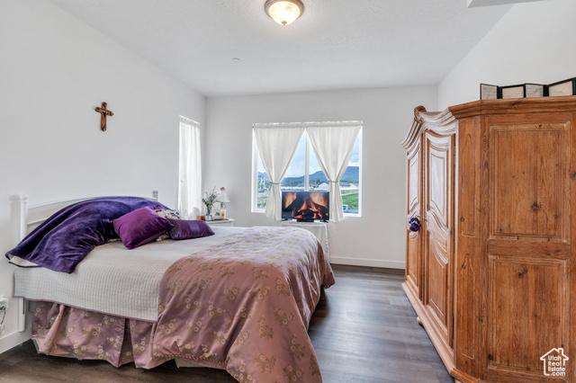 Photo 9 for MLS #2085108 at 1218 S Sawmill Blvd #1-106