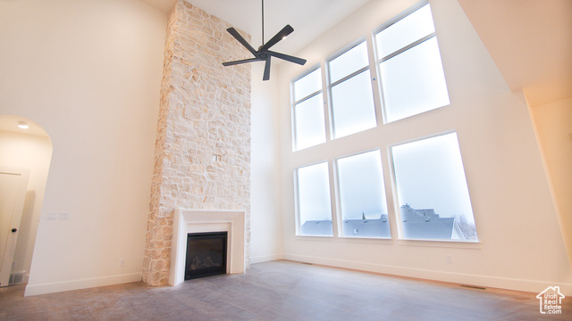 Photo 3 for MLS #2085121 at 746 E Mountain Rd