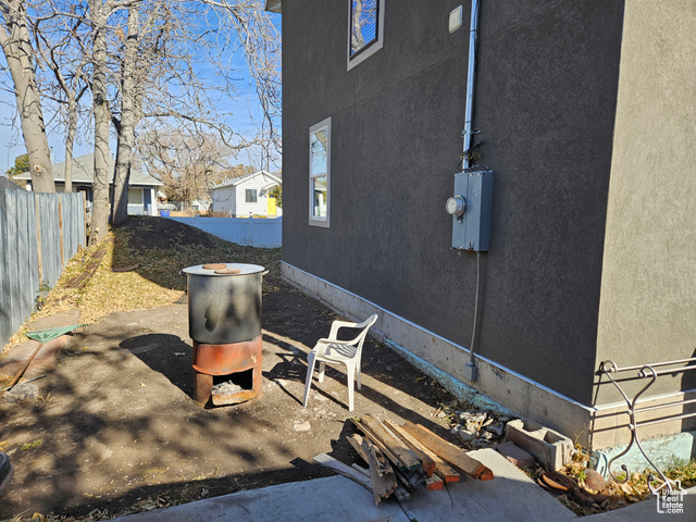 Photo 16 for MLS #2085195 at 801 W Genesee Ave