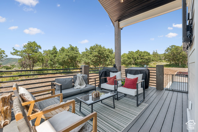 Photo 35 for MLS #2085199 at 9351 E Acorn Cir #921