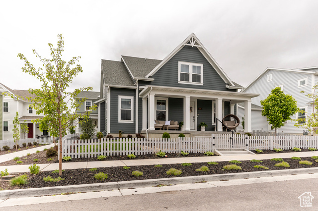 6781 W MEADOW GRASS DR, South Jordan UT 84009