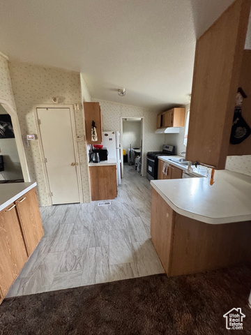 Photo 40 for MLS #2085222 at 653 E Main St #45