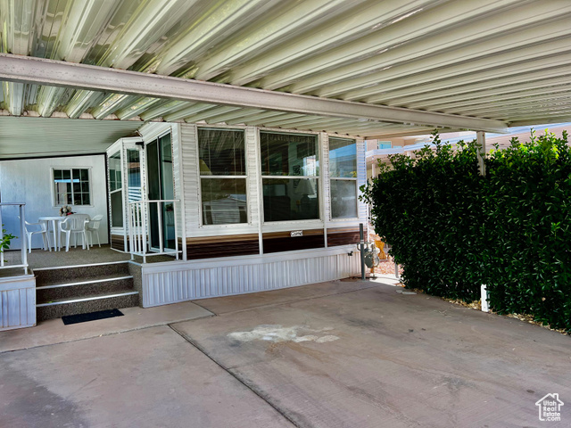 Photo 2 for MLS #2085247 at 1160 E Telegraph St #193