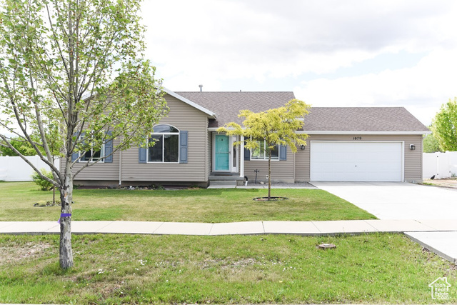 1079 S LEGRAND DR, Grantsville UT 84029