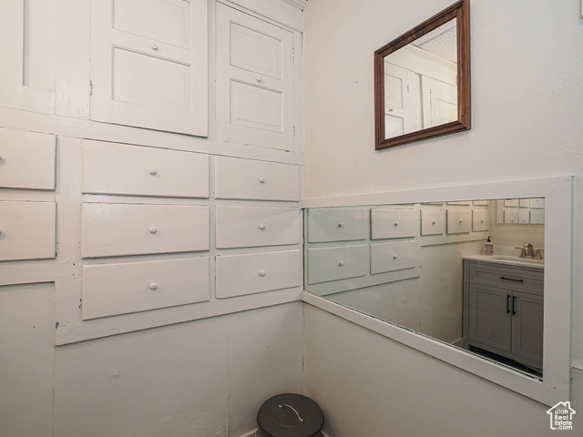 Photo 28 for MLS #2085377 at 466 N 200 East