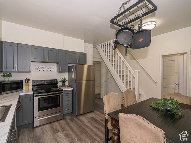 Photo 17 for MLS #2085377 at 466 N 200 East