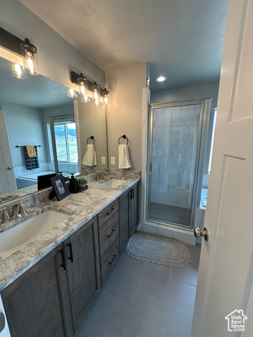 Photo 13 for MLS #2085400 at 537 W Apple St #3