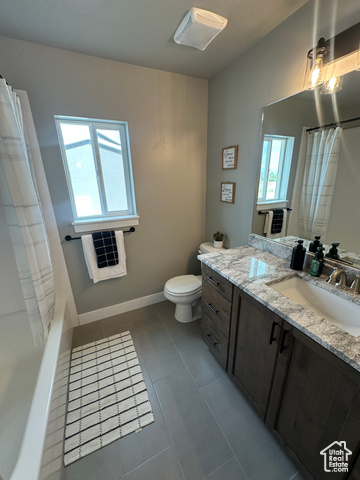 Photo 8 for MLS #2085400 at 537 W Apple St #3
