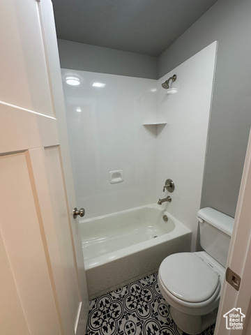 Photo 26 for MLS #2085400 at 537 W Apple St #3