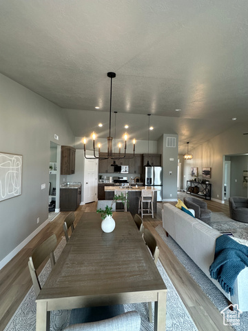 Photo 16 for MLS #2085400 at 537 W Apple St #3