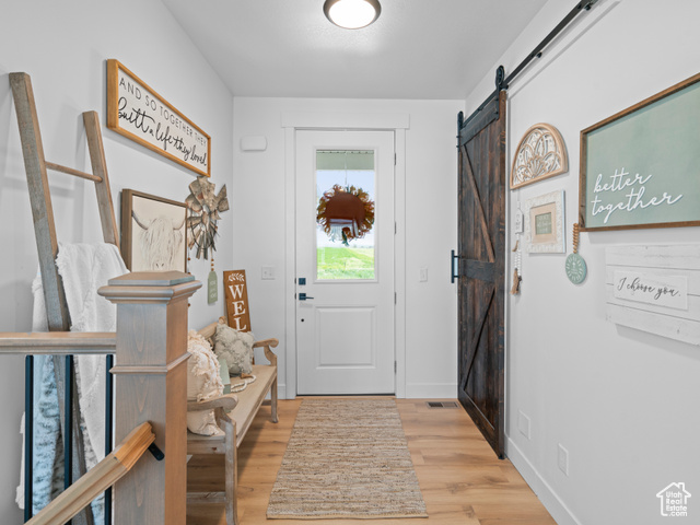 Photo 4 for MLS #2085406 at 318 W 700 South