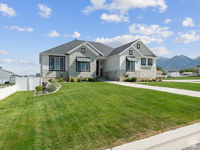 Photo 2 for MLS #2085406 at 318 W 700 South
