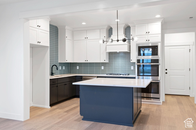 Photo 4 for MLS #2085464 at 11437 S Watercourse Rd #183