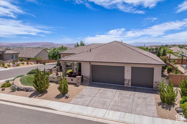 Photo 38 for MLS #2085508 at 1865 N Park Grove Dr